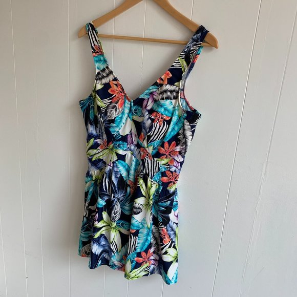 Maxine Swim Dress - Picture 4 of 10